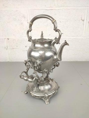 Antieke bouilloire / theepot beschikbaar voor biedingen