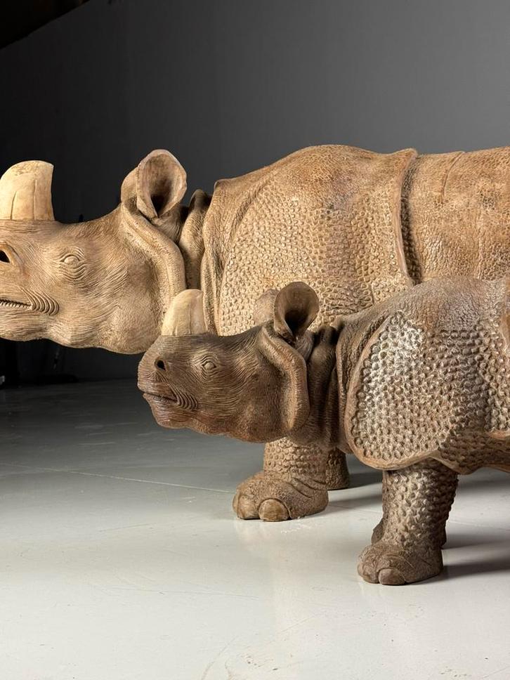 Handgesneden beelden Neushoorns 1960, Verzamelen, Beelden en Beeldjes, Zo goed als nieuw, Ophalen