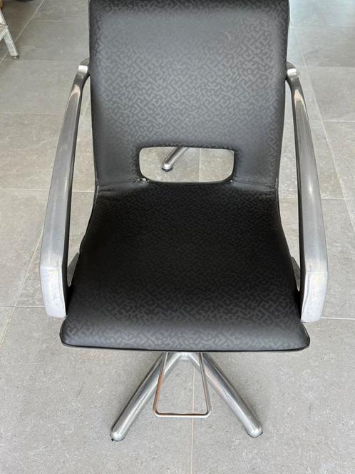 Chaise coiffure avec pompe hydraulique, Zakelijke goederen, Overige Zakelijke goederen, Ophalen