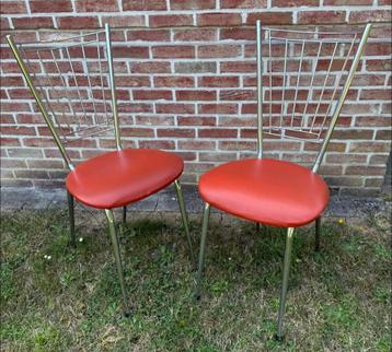 2 chaises vintage en skai orange / chromé beschikbaar voor biedingen