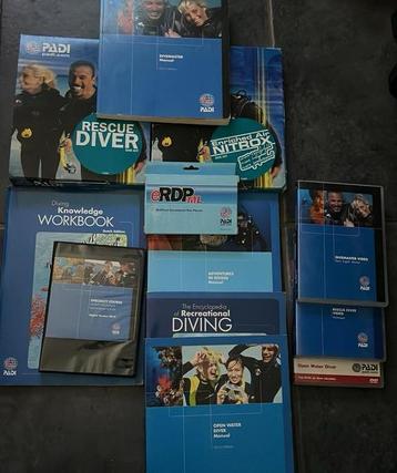 Nederlandstalige boeken PADI beschikbaar voor biedingen
