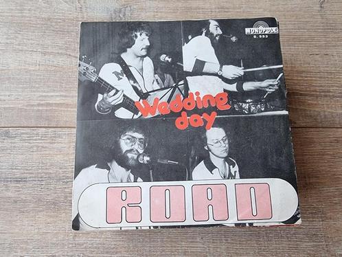 45T Road - Wedding day, CD & DVD, Vinyles Singles, Utilisé, Single, Pop, 7 pouces, Enlèvement ou Envoi