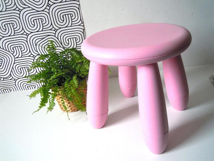 Roze & Fuchsia kinderkrukje van Mammut, Kinderen en Baby's, Kinderkamer | Tafels en Stoelen, Zo goed als nieuw, Stoel(en), Ophalen of Verzenden