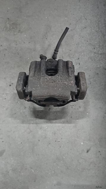 Remklauw remzadel links achter BMW 5 serie E61 + LCi 3421676 beschikbaar voor biedingen