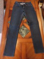 Jeans Levi’s dame skinny taille 9/29, Blauw, Ophalen of Verzenden, W28 - W29 (confectie 36), Gedragen