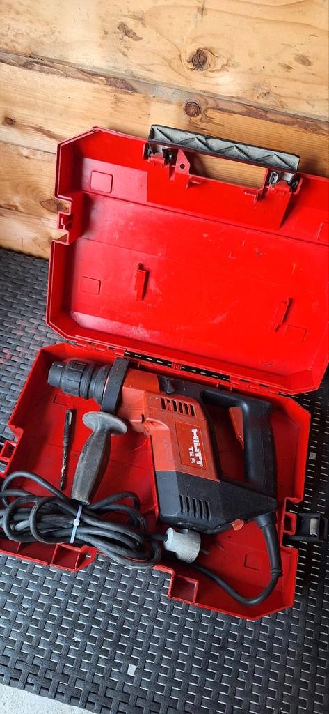 Marteau perforateur, Foreuse HILTI TE 5, Bricolage & Construction, Outillage | Foreuses, Enlèvement