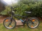 BMX BTWIN, Fietsen en Brommers, Fietsen | Crossfietsen en BMX, Ophalen, Zo goed als nieuw, Voetsteunen, B-Twin