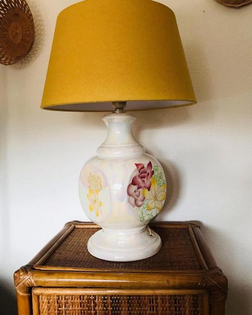 Vintage tafellamp porselein parelmoer, Antiek en Kunst, Antiek | Verlichting, Ophalen