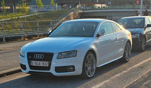 AUDI A5 QUATTRO AUTOMATIQUE, Auto's, Audi, Particulier, A5, Diesel, Euro 5, Automaat, Wit, Zwart, Leder en Stof, Vierwielaandrijving