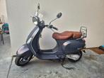 Vespa LVX 50 Limited edition, Fietsen en Brommers, Scooters | Vespa, Ophalen, Vespa LXV, Benzine, 50 cc