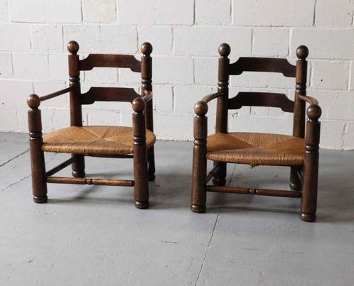 Pair of oak armchairs by Charles Dudouyt, Antiek en Kunst, Antiek | Meubels | Stoelen en Sofa's, Ophalen of Verzenden