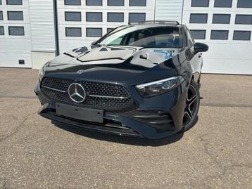 Mercedes-Benz A-Klasse 180 Star Edition, Auto's, Stof, 1440 kg, 4 cilinders, 136 pk