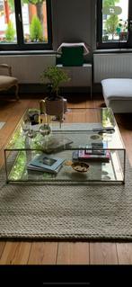 Table verre carrée en laiton