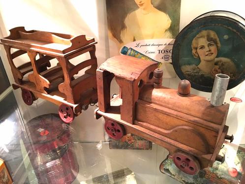 Train jouet en bois ancien  années 1930/1940, Antiquités & Art, Antiquités | Jouets, Enlèvement ou Envoi