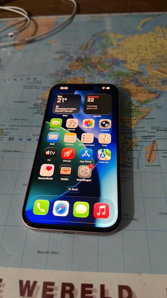 Iphone 15 128Gb Roze, Telecommunicatie, Mobiele telefoons | Apple iPhone, Zo goed als nieuw, iPhone 15, Roze, Ophalen of Verzenden