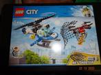 LEGO City Luchtpolitie Drone-achtervolging - 60207*NIEUW*, Kinderen en Baby's, Nieuw, Ophalen of Verzenden, Lego