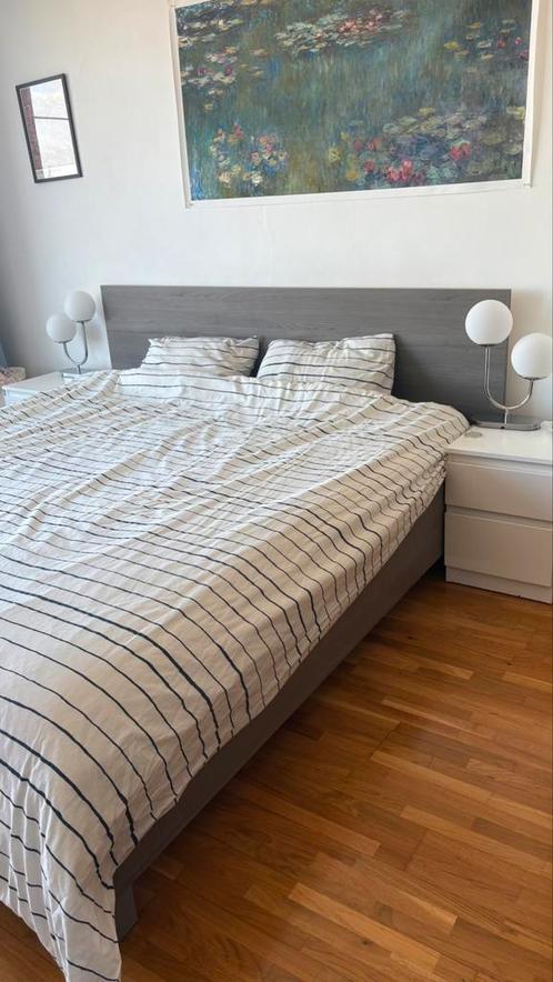 Tweepersoons bed Gella, Huis en Inrichting, Slaapkamer | Bedden, Zo goed als nieuw, Tweepersoons, 180 cm, 200 cm, Hout, Grijs