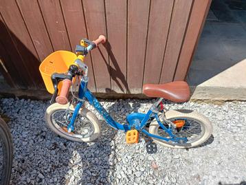 Kinderfiets merk decathlon  beschikbaar voor biedingen