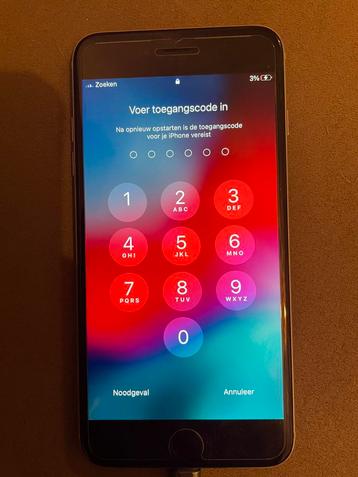 Iphone 2x vergrendeld beschikbaar voor biedingen