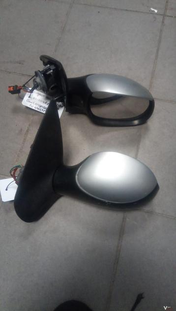 Peugeot 206 lv rv buiten spiegels elektrisch beschikbaar voor biedingen
