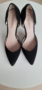Zara zwarte pumps 39, Vêtements | Femmes, Chaussures, Comme neuf, Zara, Noir, Escarpins