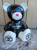 Ode aan Chanel, Antiek en Kunst, Ophalen