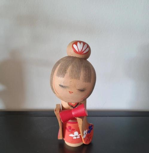 Leuke "Tsuzumi Dojo" (trommel) Kokeshi, Antiek en Kunst, Kunst | Beelden en Houtsnijwerken, Verzenden