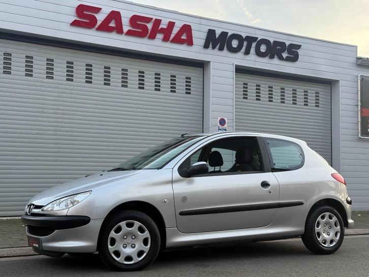 Peugeot 206 1.4 Benzine '09 | Nieuwe Koppeling | 12MGarantie, Auto's, Peugeot, Bedrijf, Te koop, ABS, Airbags, Boordcomputer, Centrale vergrendeling