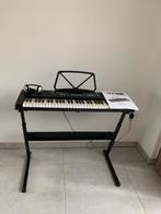 Max Music: KB4 Electronic Keyboard 61-key, Musique & Instruments, Claviers, Enlèvement, Comme neuf