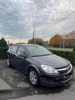 Betrouwbare wagen met tal van opties, Auto's, Opel, Voorwielaandrijving, Parkeersensor, 4 cilinders, Leder en Stof