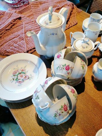 Service vintage complet Walbrzych, années 60 beschikbaar voor biedingen