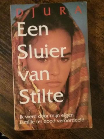 Een Sluier van Stilte - Djura beschikbaar voor biedingen