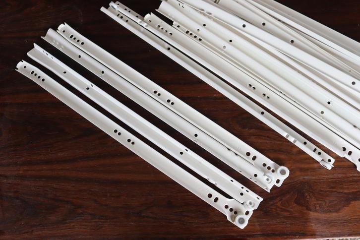 Ladegeleiders wit 55cm set, Huis en Inrichting, Kasten | Ladekasten, Zo goed als nieuw, Ophalen