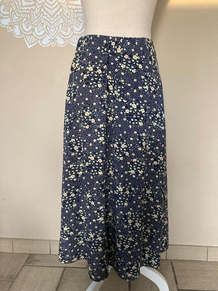 Lange vlotte bloemetjes rok Object, Kleding | Dames, Rokken, Zo goed als nieuw, Maat 36 (S), Blauw, Onder de knie, Ophalen of Verzenden