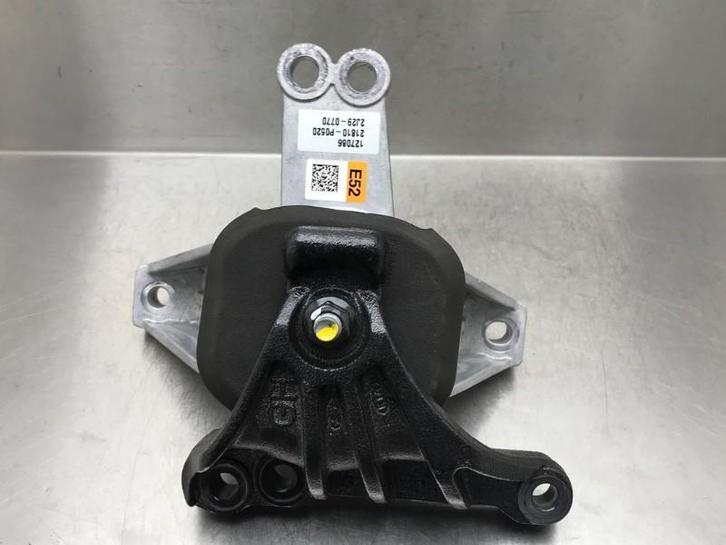 MOTORSTEUN Kia Sportage (NQ5) (|21810P0520|2J290770|), Auto-onderdelen, Ophanging en Onderstel, Kia, Gebruikt