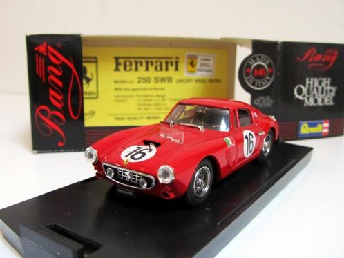 Ferrari 250 SWB "Le Mans '61" #16 Bang Revell 7078 (1:43), Hobby & Loisirs créatifs, Voitures miniatures | 1:43, Comme neuf, Voiture