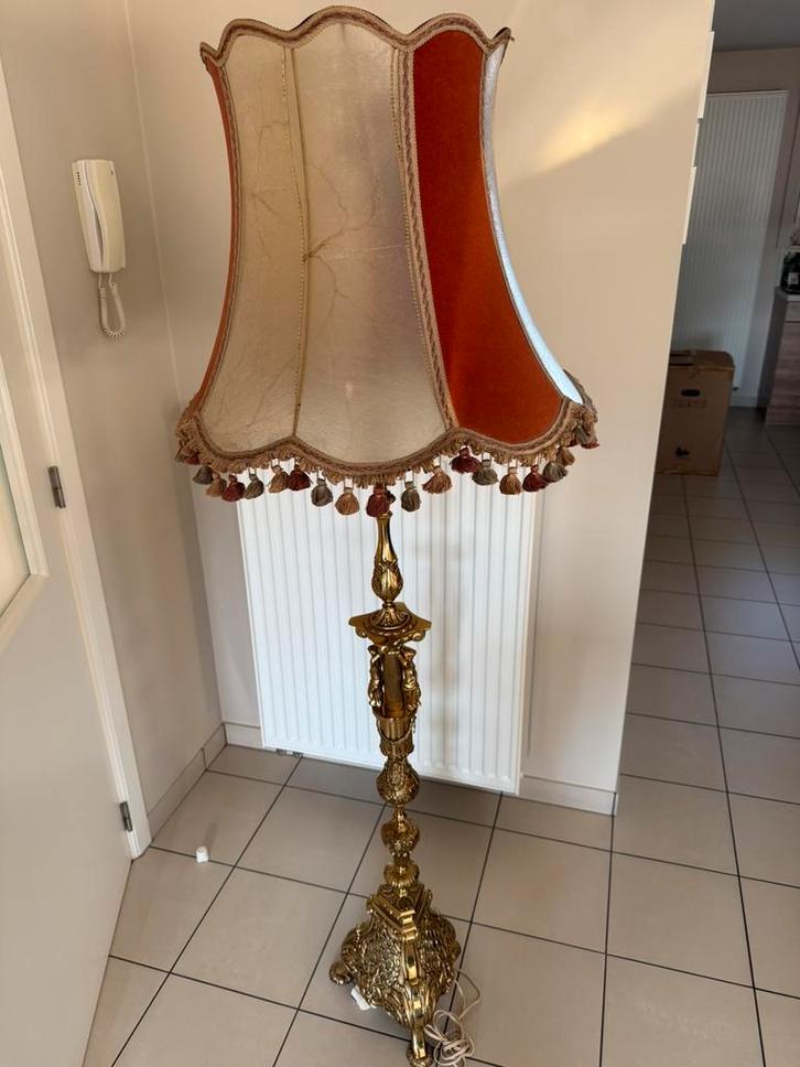 Antieke bronzen/messingen vloerlamp, Maison & Meubles, Lampes | Lampadaires, Utilisé, 150 à 200 cm, Tissus, Autres matériaux, Enlèvement