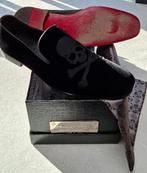 zwarte herenschoenen m.45 Philippe Plein fluweel rode zool, Kleding | Heren, Zwart, Ophalen of Verzenden, Zo goed als nieuw, Espadrilles of Moccasins