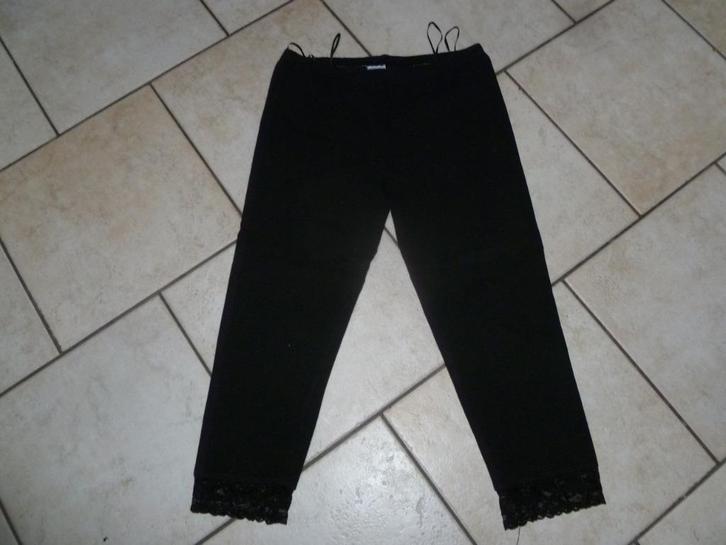 zwarte legging maat 158, Kinderen en Baby's, Kinderkleding | Maat 158, Zo goed als nieuw, Meisje, Broek, Ophalen of Verzenden