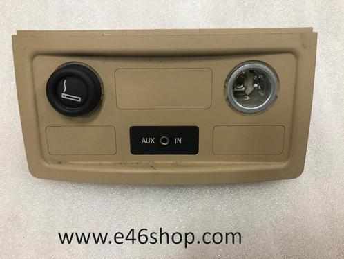 AUX AANSTEKER ACHTERZIJDE MIDDENCONSOLE BMW E60 E61, Auto-onderdelen, Interieur en Bekleding, BMW, Gebruikt, Ophalen of Verzenden