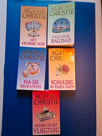 Agatha Christie 5 pockets beschikbaar voor biedingen