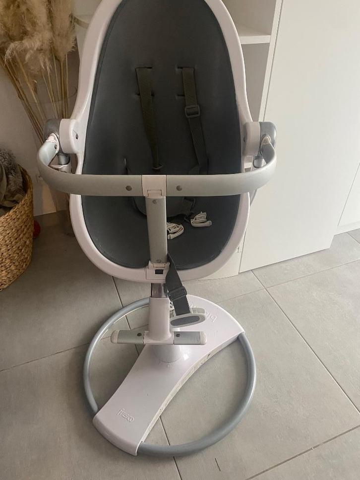 Eetstoel baby, Kinderen en Baby's, Kinderstoelen, Gebruikt, Meegroeistoel, Aanschuifbaar, Afneembaar eetblad, Ophalen