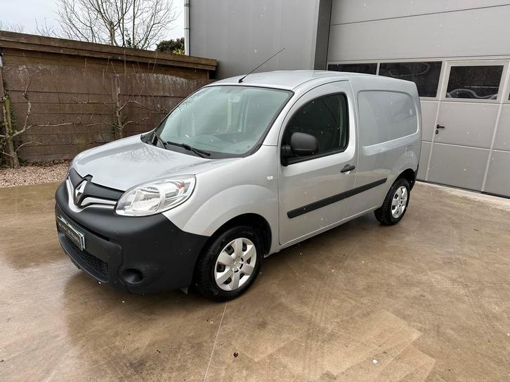 Renault kangoo / benzine / trekhaak / 64000km, Auto's, Renault, Bedrijf, Te koop, Kangoo, ABS, Airbags, Airconditioning, Bluetooth