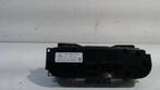 KACHEL BED. PANEEL Mercedes-Benz C (W204) (2048305790), Auto-onderdelen, Gebruikt, Mercedes-Benz