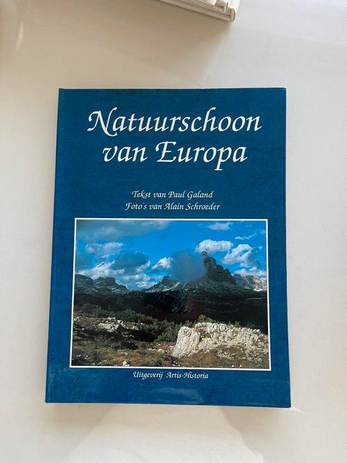 Reisgids Natuurschoon van Europa, Boeken, Reisverhalen, Zo goed als nieuw, Europa, Ophalen of Verzenden
