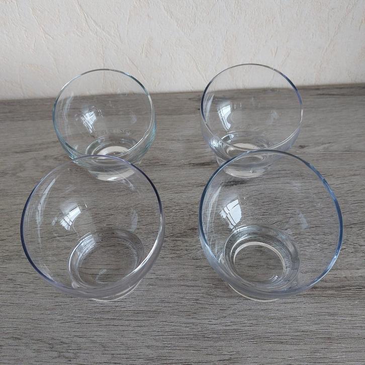 4 COUPES A VERRINE, ENTREE OU DESSERT, Huis en Inrichting, Keuken | Servies, Nieuw, Kom(men), Glas, Ophalen
