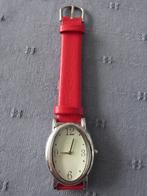 Horloge met rode armband, Enlèvement ou Envoi, Neuf