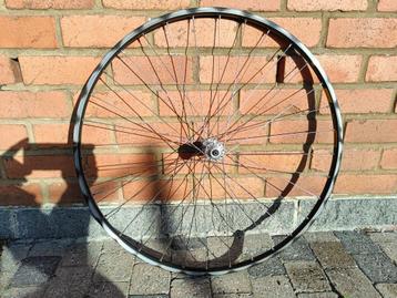 Vintage Campagnolo C-Record hub laced with Mavic GP4 tubular beschikbaar voor biedingen