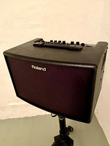 Roland AC-60, akoestische gitaar versterker beschikbaar voor biedingen