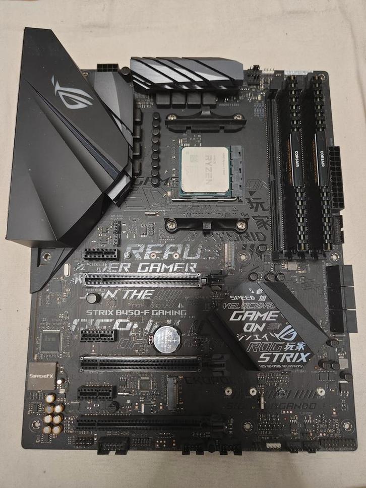 Ryzen 5 5600 + rog b450f + 32g ram, Computers en Software, Processors, Zo goed als nieuw, 6-core, 4 Ghz of meer, Ophalen